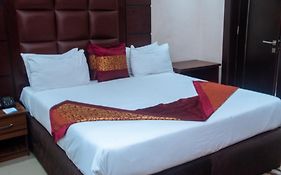 Golden Tulip Garden City Hotel - Rivotel